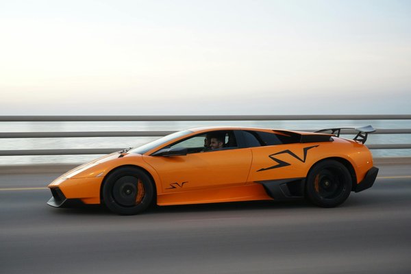 Quali sono le migliori pratiche per mantenere il sistema di climatizzazione in un veicolo elettrico durante l'inverno?